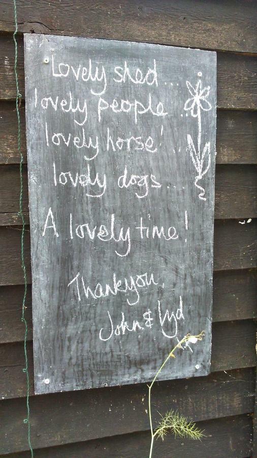 The Old Apple Shed Cosy Heated Cottage In A Meadow Close To The Charming Village Of Bethersden Ashford  Esterno foto