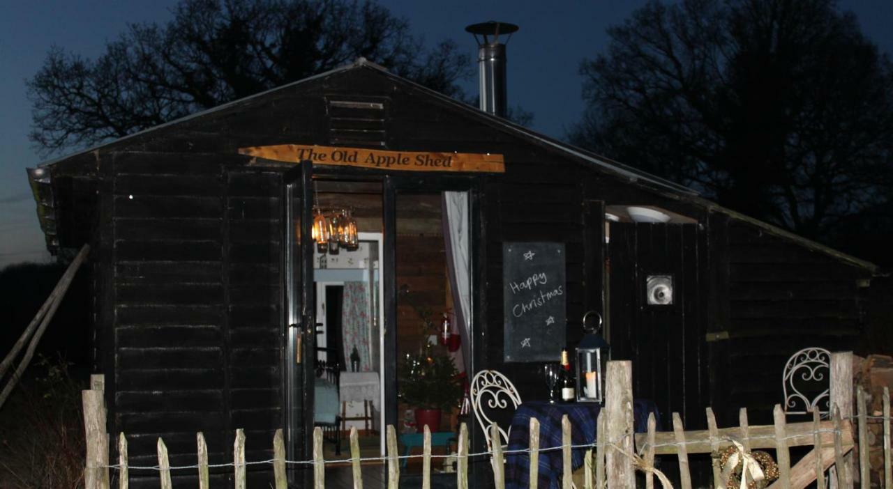 The Old Apple Shed Cosy Heated Cottage In A Meadow Close To The Charming Village Of Bethersden Ashford  Esterno foto
