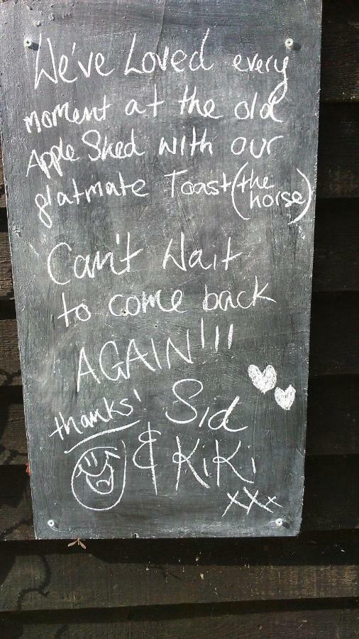 The Old Apple Shed Cosy Heated Cottage In A Meadow Close To The Charming Village Of Bethersden Ashford  Esterno foto